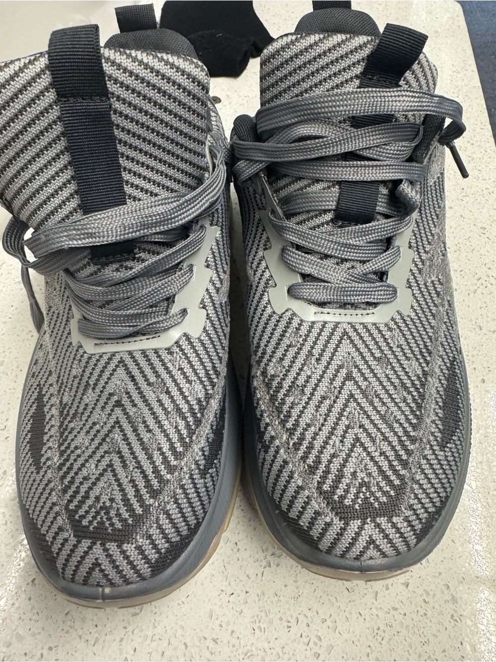 Men's Grey Knit Lace-Up Sneakers - Cushioned Everyday Comfort